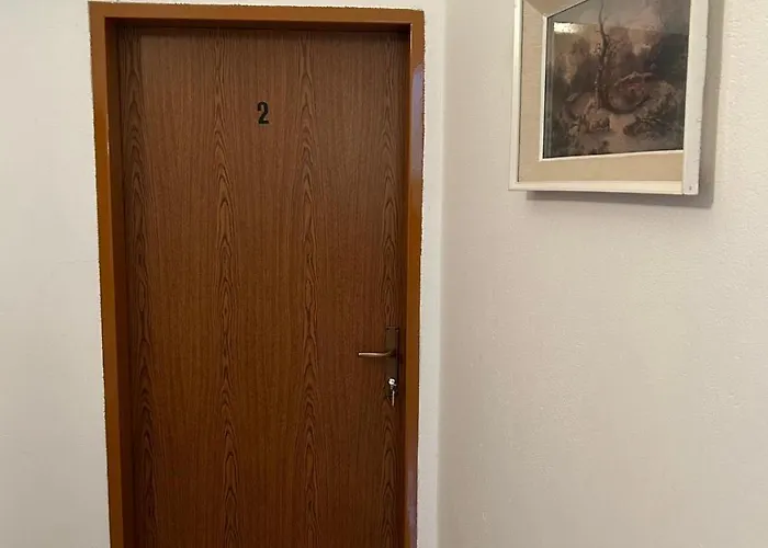 Markovic Sea View Apartman *