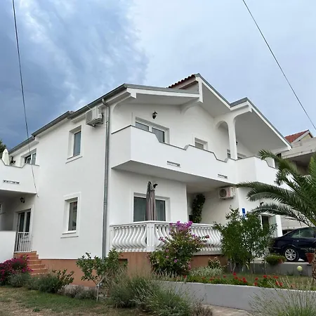Appartamento Markovic Sea View *