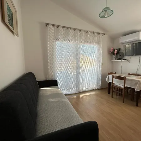 Appartamento Markovic Sea View *